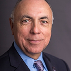 headshot of Robert Nava